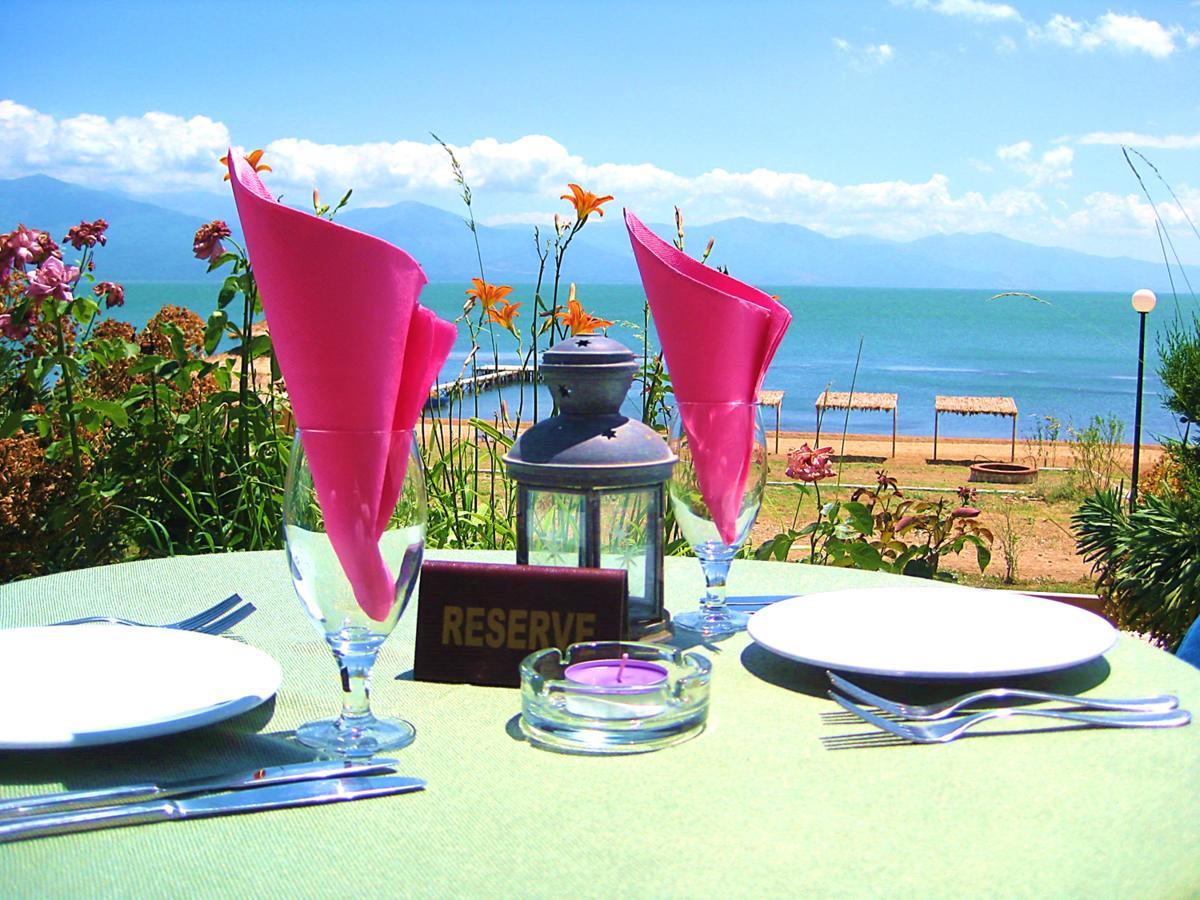 Lakeview Hotel And Resort Otesevo Exteriér fotografie
